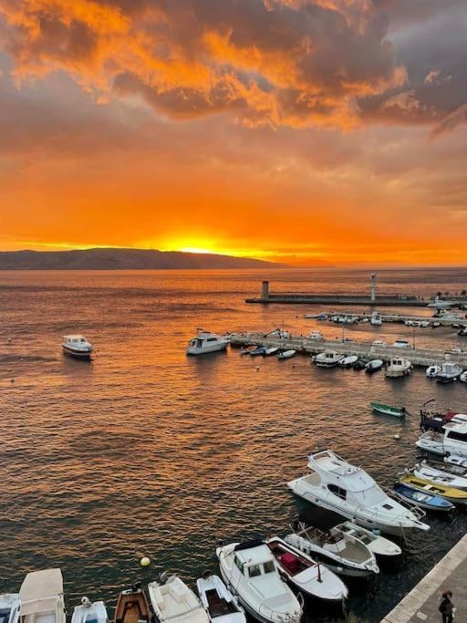 Apartment Sun&Sea, Senj, Prvi Red Do Mora Senj  Extérieur photo