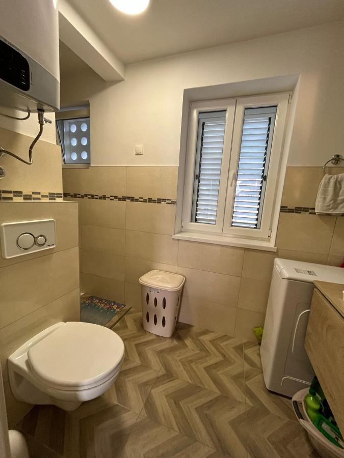 Apartment Sun&Sea, Senj, Prvi Red Do Mora Senj  Extérieur photo